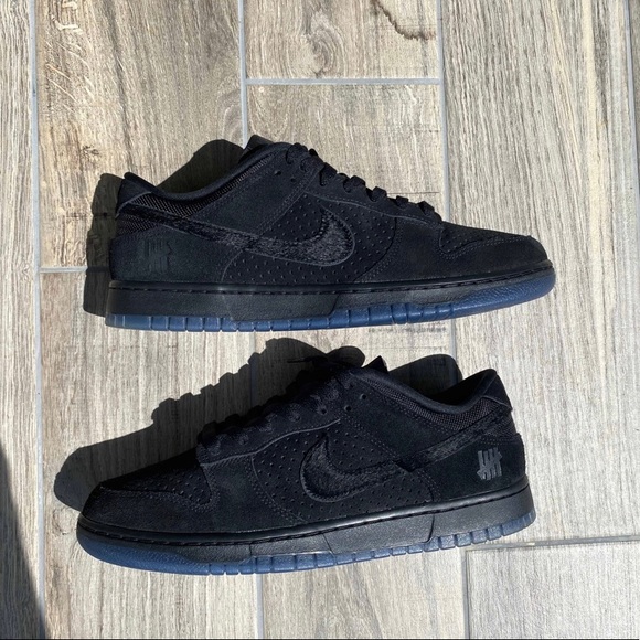 nike dunk low undefeated black